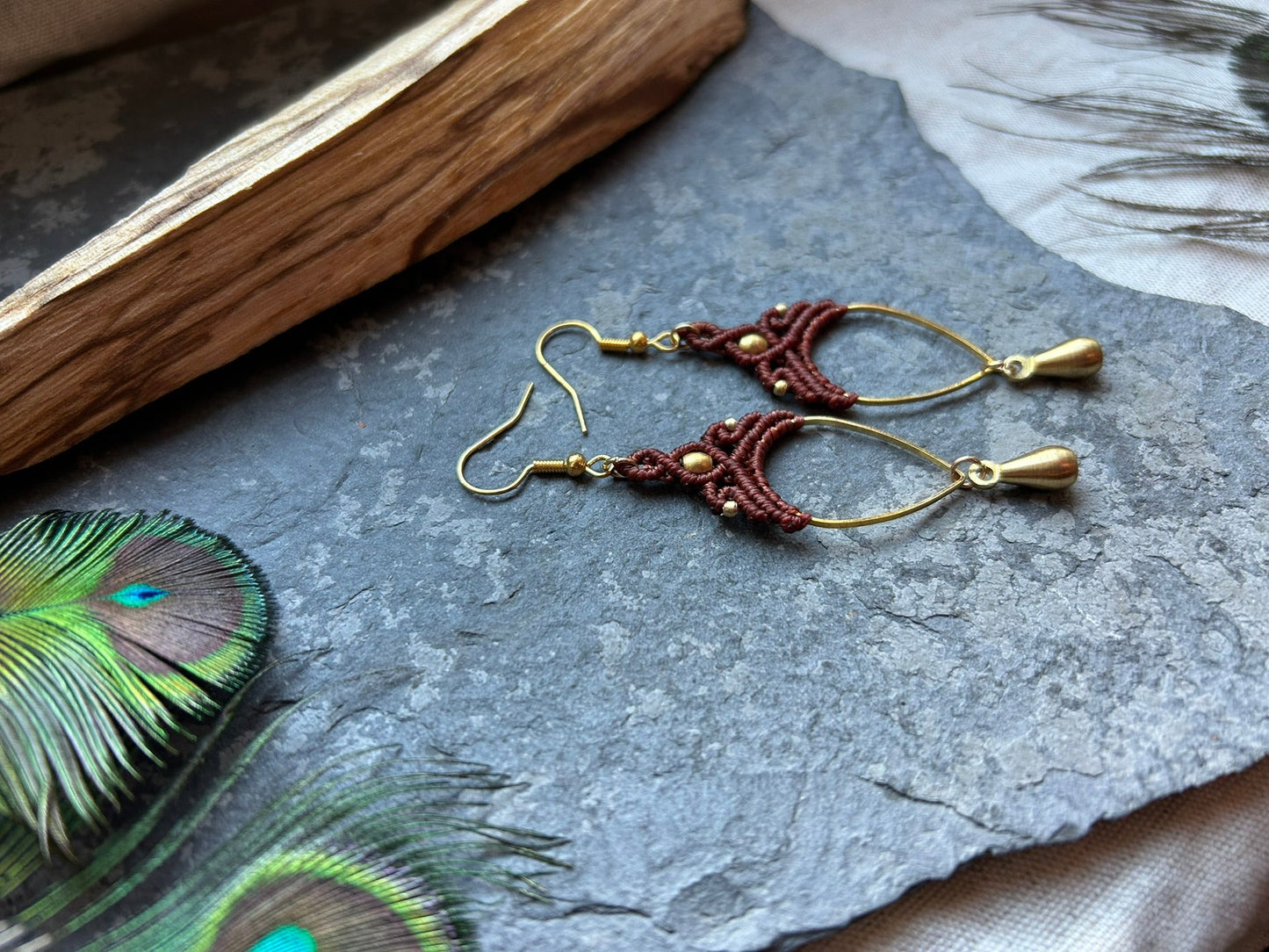 Ohrringe ‚Naia’ Makramee Messing Ohrhaken