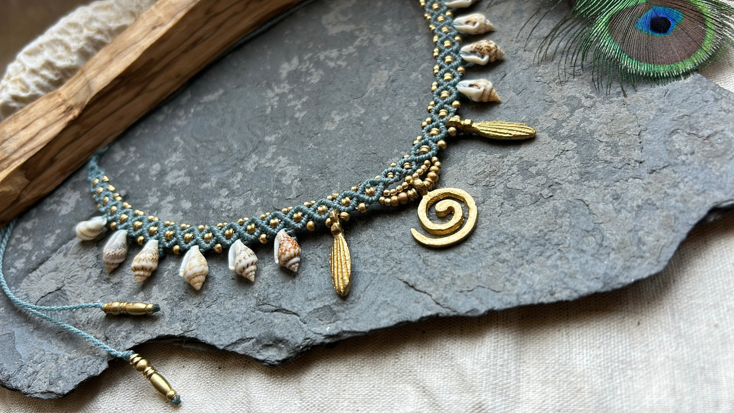 Kette ‚Meana‘ Muschel Choker