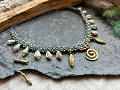 Kette ‚Meana‘ Muschel Choker