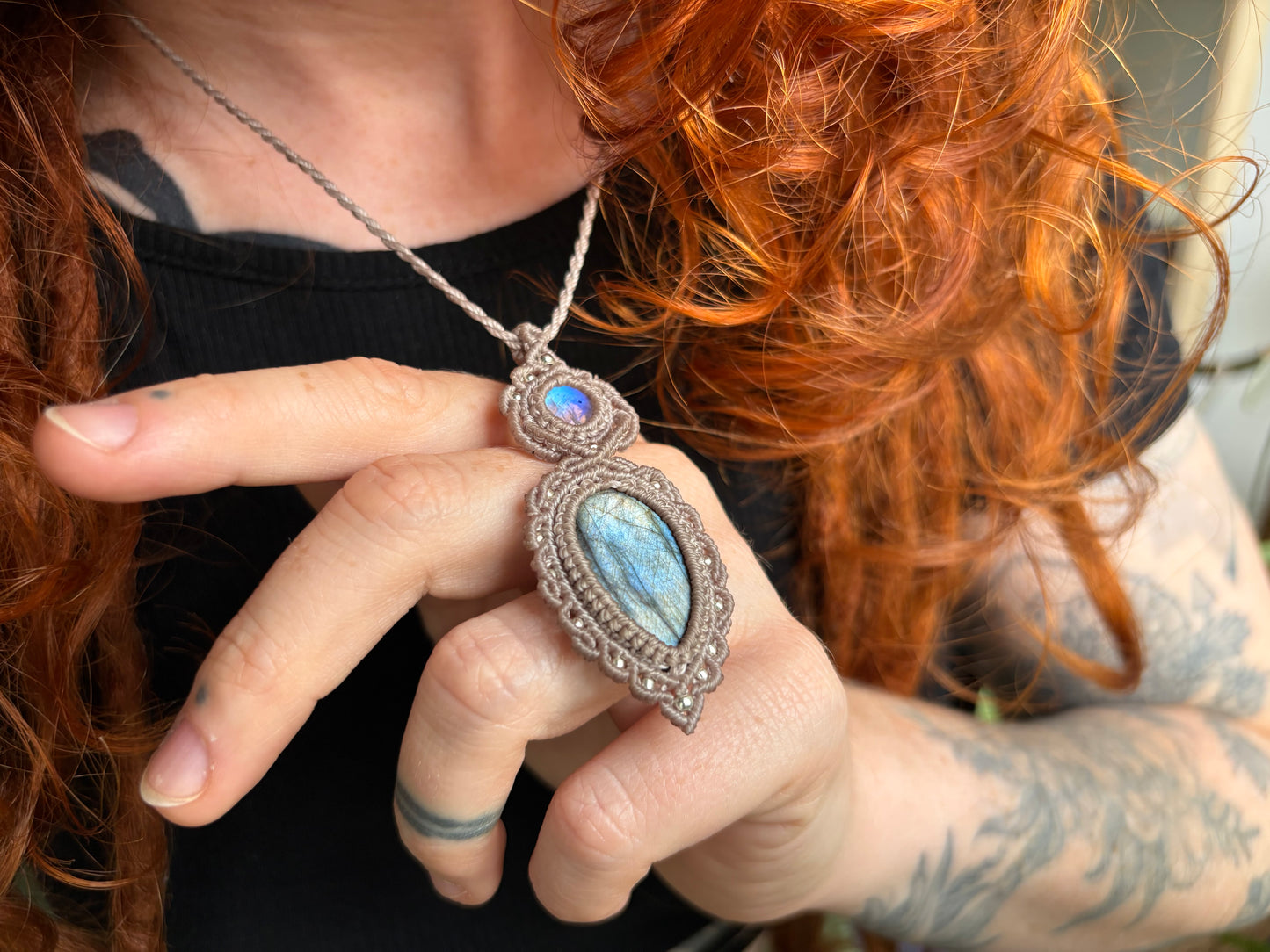 Kette ‚Lunaris‘ Mondstein und Labradorit Schmuck