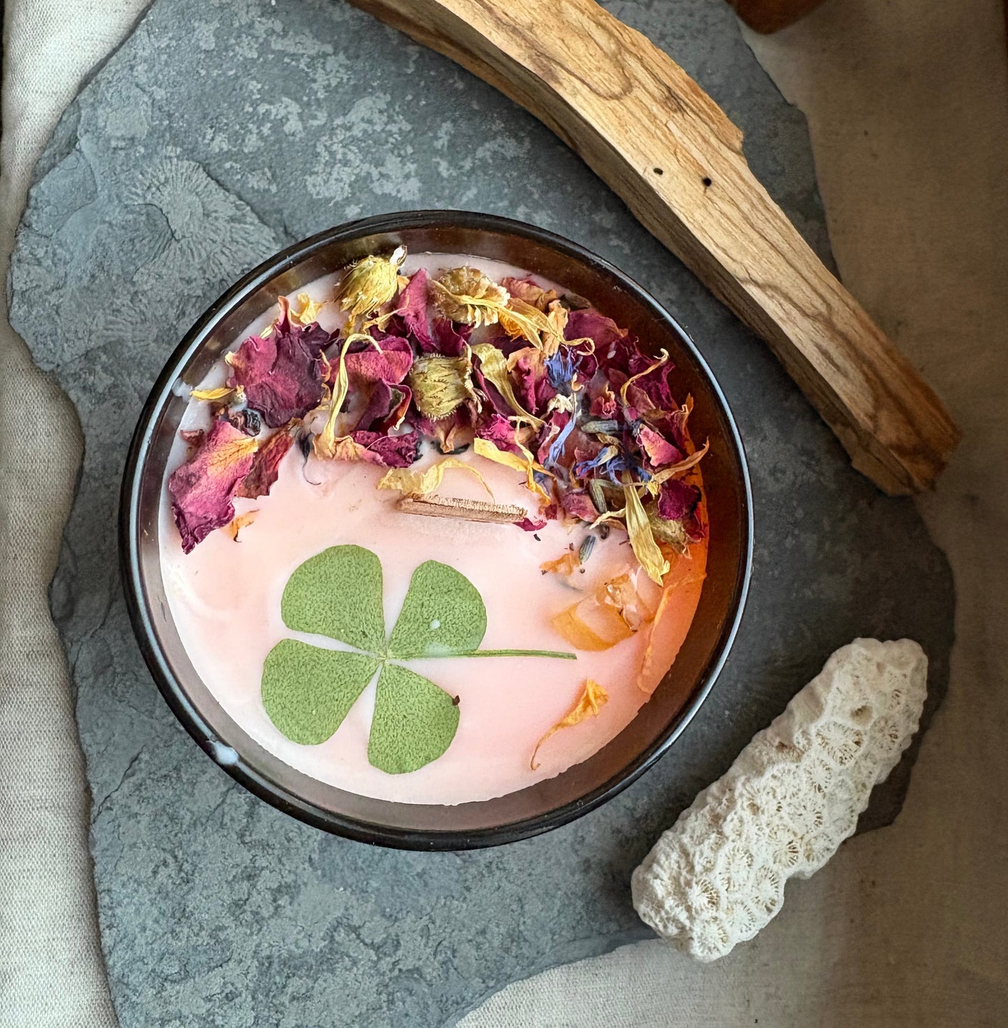 Self-Healing • Sojawachskerze