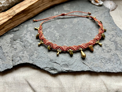 Fußkettchen ‚Teralya‘ Makramee Unakit Schmuck