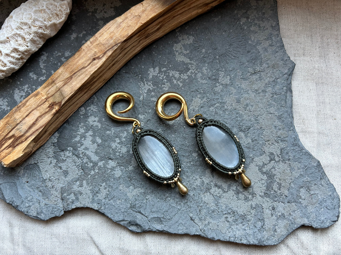 Selenit Makramee Ohr-Hänger